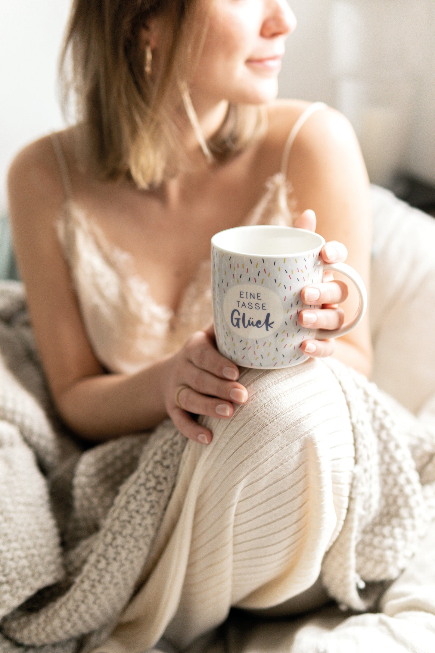 Kaffeetasse - Gute Laune-Tasse - Rollt den Teppich aus ich bin wach!